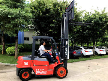 Αντιολισθητικό Forklift ιστών 3 σταδίων, υψηλή Forklift προσιτότητας μηχανή XinChai diesel